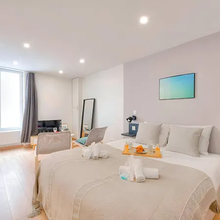 388 Trousseau - Superbe A شقة