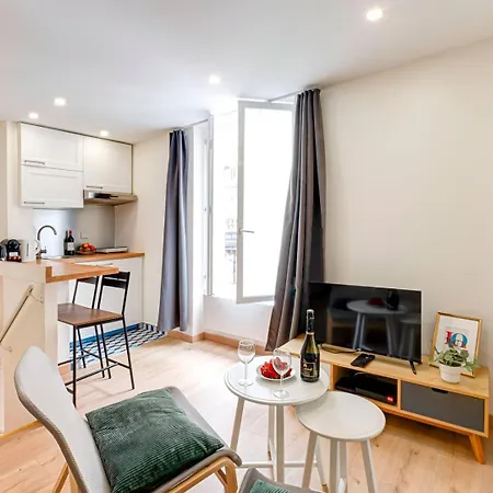 388 Trousseau - Superbe A شقة *